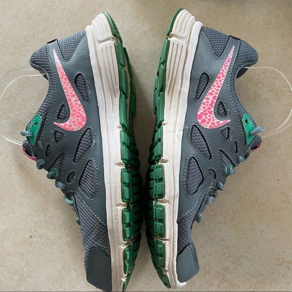 Nike Revolution 2 steel blue size 8 women’s shoes - Picture 5 of 5